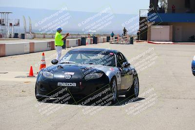 media/Apr-30-2022-CalClub SCCA (Sat) [[98b58ad398]]/Around the Pits/